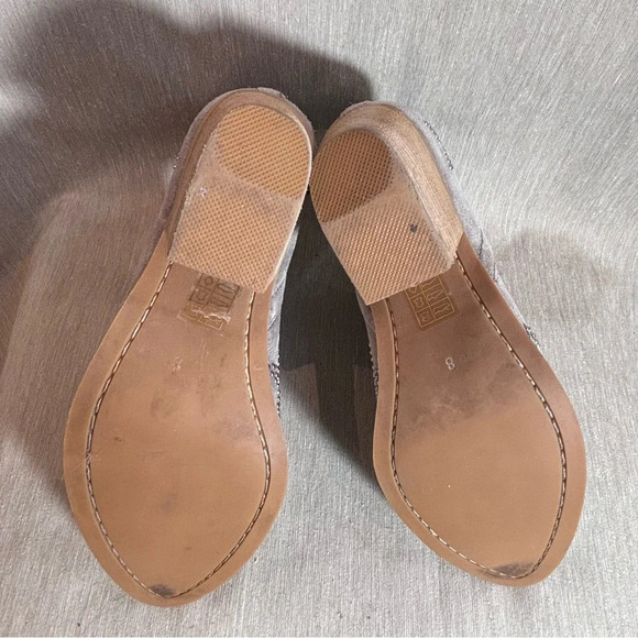 JEFFREY CAMPBELL Sz 8 Asterial Star Pull On Stacked Heel Stars Studded Booties - Picture 14 of 14